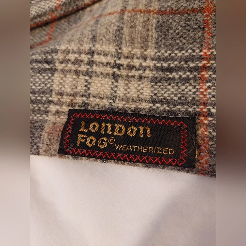 Vintage London Fog Men's Plaid Weatherized Wool Scarf - 62" - Picture 2 of 5